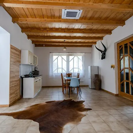 Halfarock Ueduelohaz Apartment Levelek