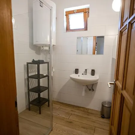 Apartment Halfarock Ueduelohaz *